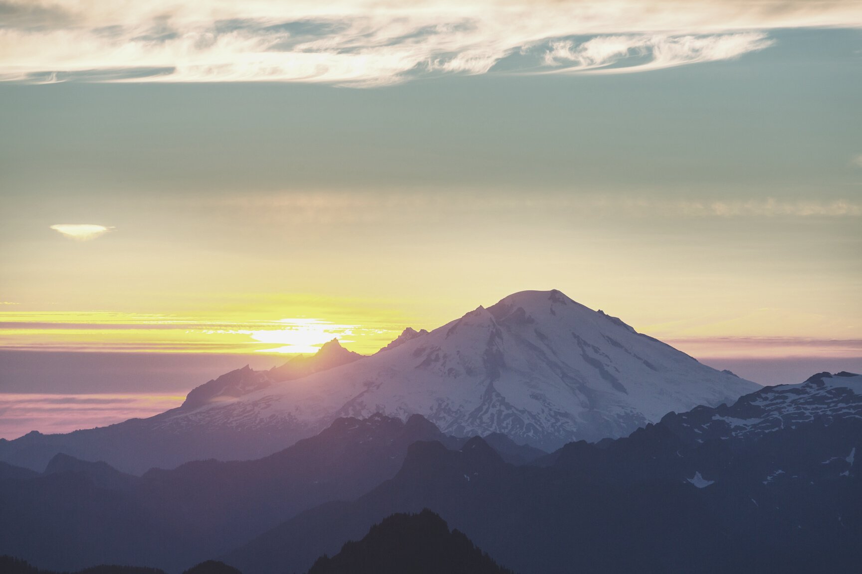 Sunset Mountains in Washington
